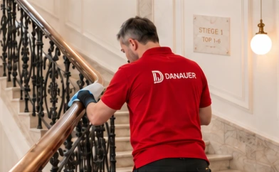 Stiegenhausreinigung durch Danauer Mitarbeiter